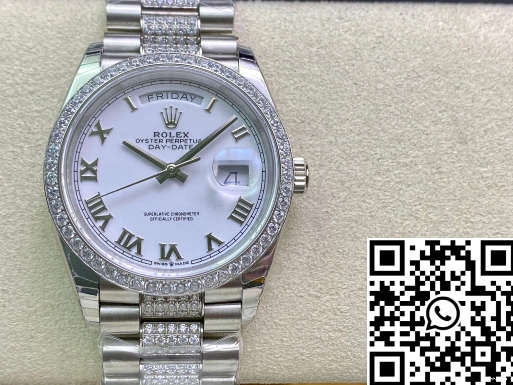 Date Bezel Factory Rolex Diamond-Set M128349RBR-0026 Day EW 0331